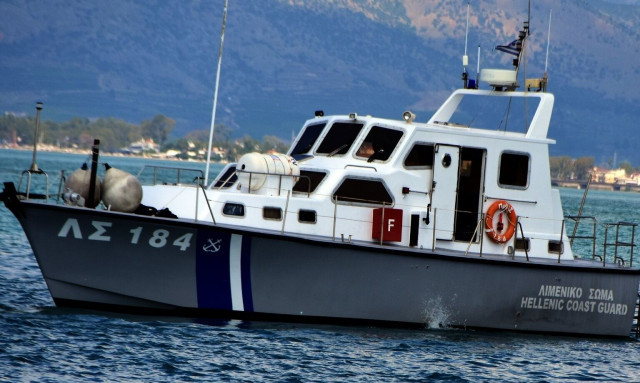Λάρισα: Συναγερμός για ακυβέρνητο σκάφος με δύο επιβαίνοντες στην παραλία «Κουλούρα»