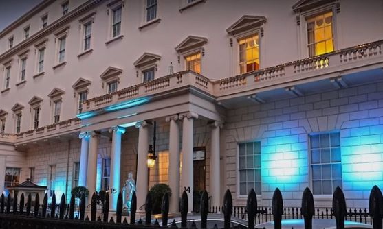 Ελβετία: Βαριές ποινές φυλάκισης σε μέλη οικογένειας Ινδών κροίσων