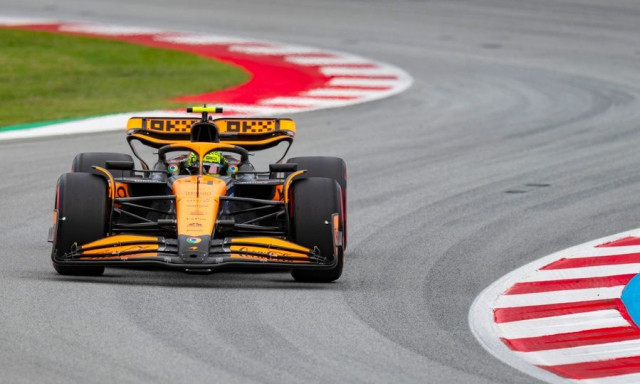 Formula 1: Ο Νόρις «έκλεψε» στο τέλος την pole position από τον Φερστάπεν στην Ισπανία