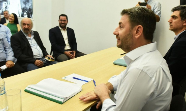 Σε θέση «μάχης» τα στρατόπεδα στο ΠΑΣΟΚ ενόψει Κεντρικής Επιτροπής