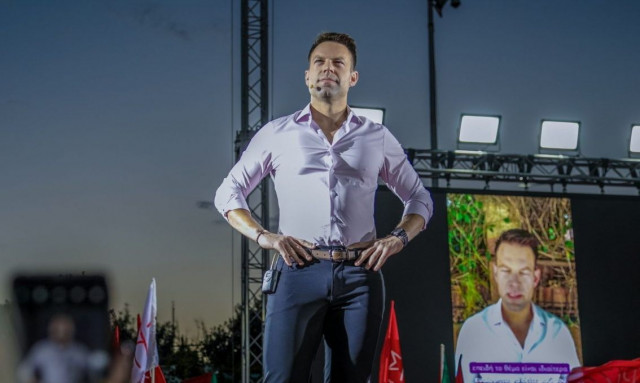 Ο Κασσελάκης θυμήθηκε τον Ανδρέα Παπανδρέου: «Η παρακαταθήκη του είναι εδώ»