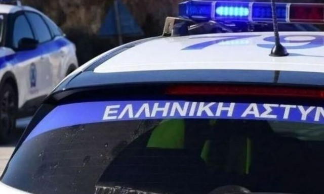 Εξαρθρώθηκε πολυμελής σπείρα απατεώνων με κέρδη άνω των 3 εκατ. ευρώ