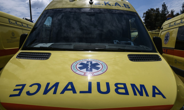 Σοβαρό τροχαίο στη Λάρισα: Στο νοσοκομείο ζευγάρι μετά από μετά από σύγκρουση δύο οχημάτων