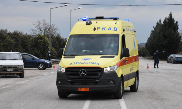 Τραγωδία στην Θεσσαλονίκη: Νεκρός 60χρονος μετά από σύγκρουση αυτοκινήτου με μοτοσικλέτα