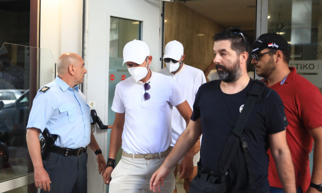 Ύδρα: Αρνούνται κάθε σχέση με τη φωτιά του πευκοδάσους οι 13 συλληφθέντες