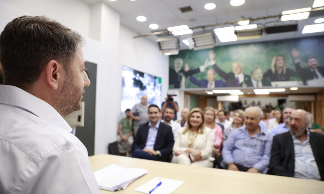 ΠΑΣΟΚ: Ξεκαθαρίζουν τους λογαριασμούς τους Ανδρουλάκης-αμφισβητίες - Η μεγάλη μέρα και τα στρατόπεδα