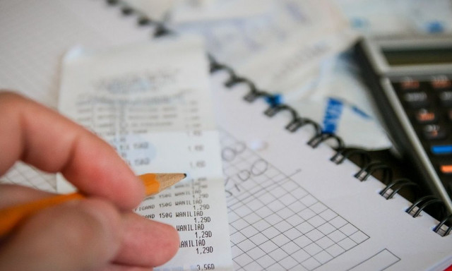 Πέντε μονάδες η Ελλάδα πάνω στους έμμεσους φόρους σε αντίθεση με την ευρωζώνη