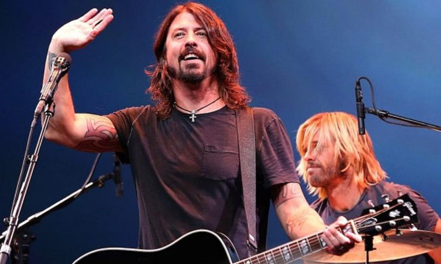 Ντέιβ Γκρολ: Τα βέλη του στην Τέιλορ Σουίφτ - «Εμείς παίζουμε ζωντανά»