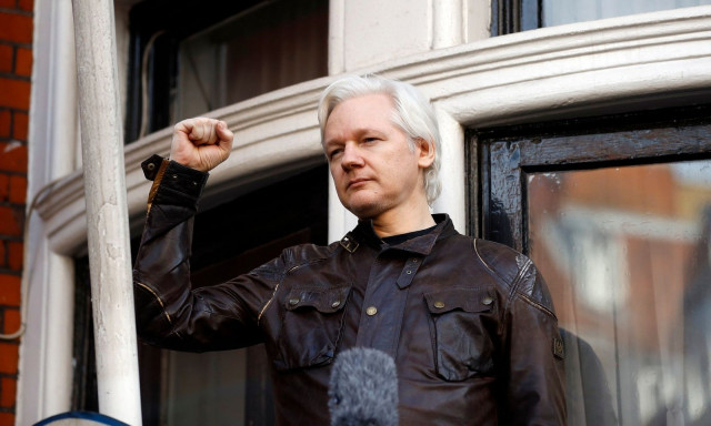 WikiLeaks: Ελεύθερος ο Τζούλιαν Ασάνζ – Δήλωσε «ένοχος» και εγκατέλειψε το Ηνωμένο Βασίλειο