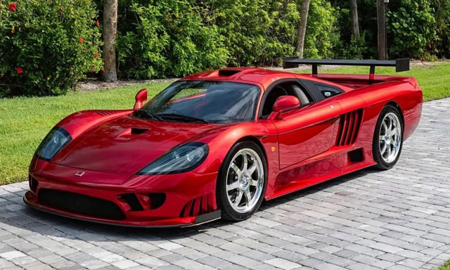 Πωλείται ένα σπάνιο Saleen S7