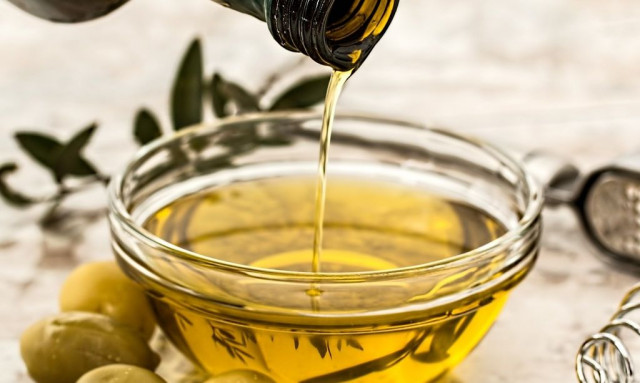 Τρόφιμα: Ακριβότερες οι τιμές στο ελληνικό χωράφι κατά 20%