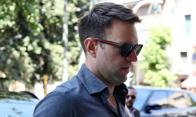 Ξαναχτυπά τον Κασσελάκη το τρολ Marka: «Πόσο διογκώθηκαν τα χρέη του ΣΥΡΙΖΑ;»