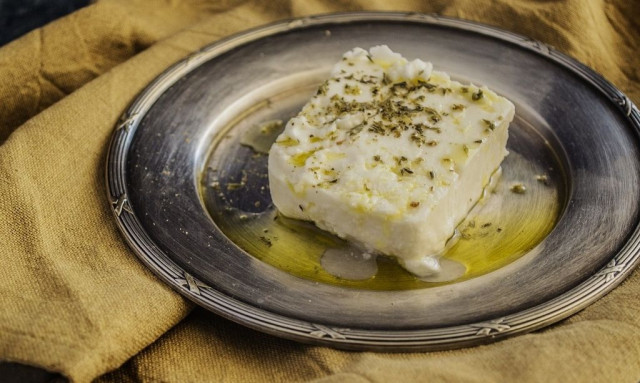 Ακρίβεια: Μειωμένο πληθωρισμό βλέπει ο Στουρνάρας – Σε ελέγχους προχωρά η κυβέρνηση