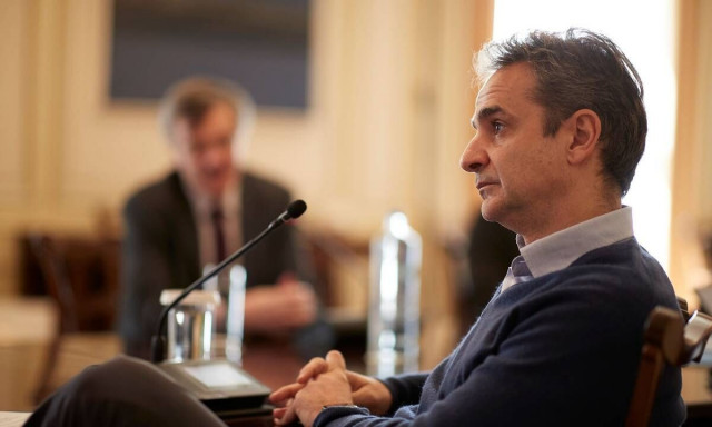 Mitsotakis: The citizens demand a lot from us, they want fewer mistakes and more effort