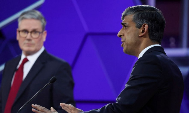 Βρετανία: Σούνακ και Στάρμερ «κονταροχτυπήθηκαν» στο τελευταίο ντιμπέιτ πριν από τις κάλπες