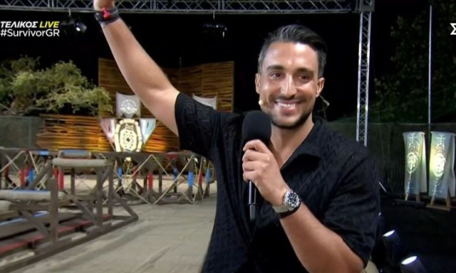 Survivor τελικός: Εμφάνιση έκπληξη ο Σάκης Κατσούλης – «Αυτό το παιχνίδι μου άλλαξε τη ζωή»