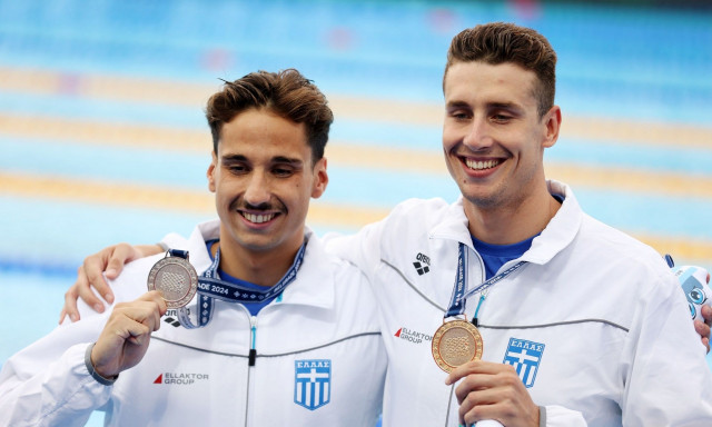 Stoiximan: Συγχαίρουμε την Ελληνική Κολύμβηση και προετοιμαζόμαστε για τους Ολυμπιακούς Αγώνες!