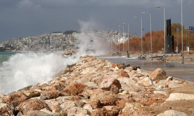 Καιρός: Ισχυροί άνεμοι το Σαββατοκύριακο - Θα φτάσουν τα 8 μποφόρ στα πελάγη
