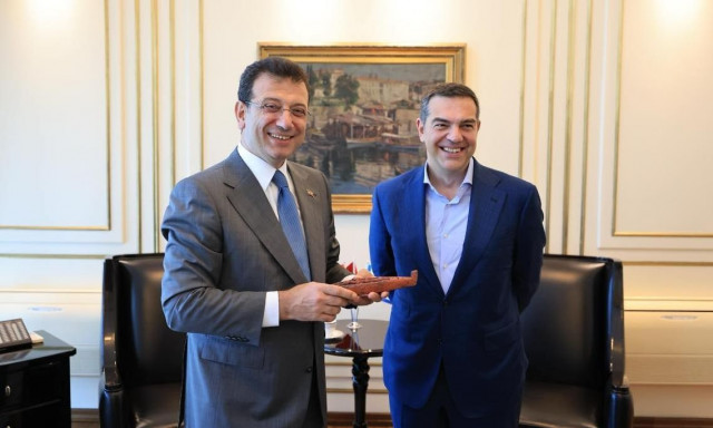 Τσίπρας: Να συνεχίσουμε τις προσπάθειες για καλές σχέσεις Ελλάδας - Τουρκίας - Η απάντηση Ιμάμογλου