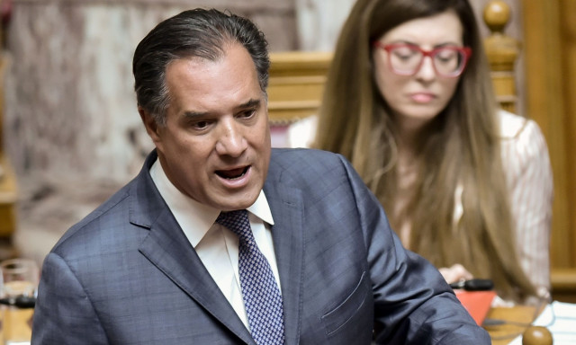 Γεωργιάδης για φάρμακα: Πήρα μια δύσκολη πολιτική απόφαση - Αυξήθηκαν 850, όμως μειώθηκαν 6.500