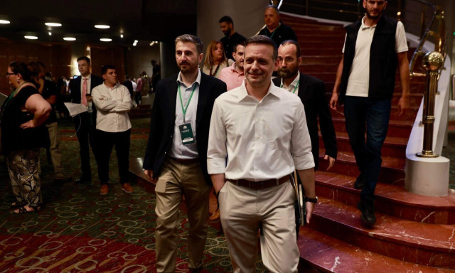 Απάντηση Δούκα στον Ανδρουλάκη: Μπαίνω μπροστά, πάμε να νικήσουμε