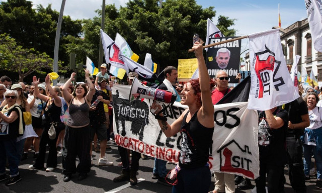 Ισπανία: «Μισθός 1.300, ενοίκιο 1.100, πώς να ζήσεις;» - Μεγάλες διαδηλώσεις κατά του υπερτουρισμού