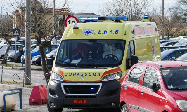 Λάρισα: Στο νοσοκομείο πέντε παιδιά που κακοποιούνταν από τη θεία τους - Στη φυλακή οι γονείς τους