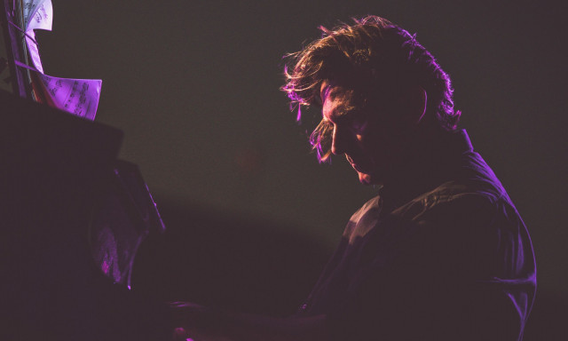 Γιάννης Μπελώνης: «Η μουσική συνδέει τους λαούς, δεν τους διαχωρίζει»