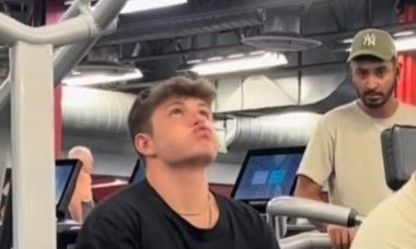 Η πιο άβολη στιγμή στο γυμναστήριο: Αθλούμενος κάνει τα πάντα για να μη κοιτάξει μπροστά του (vid)