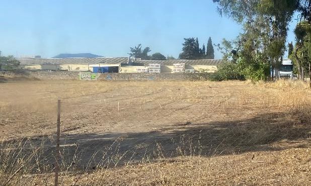 Ακαθάριστα οικόπεδα 2026: Τι ισχύει - Οι προθεσμίες και τα πρόστιμα