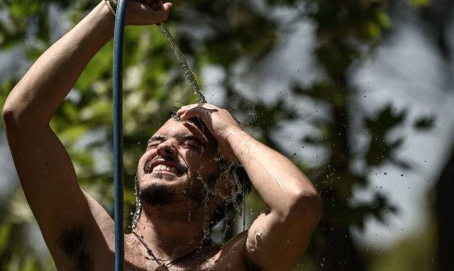 Σαρωτικό κύμα καύσωνα τις επόμενες μέρες - Ποιες περιοχές στην Ελλάδα θα ξεπεράσουν τους 40 βαθμούς