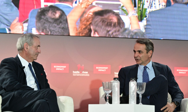 Κυριάκος Μητσοτάκης στο συνέδριο του Economist: «Εκλογές το 2027» - Τι ζήτησε για την Άμυνα