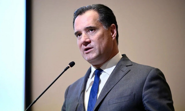 Γεωργιάδης: «Θα ήταν υβριστικό να σχολιάζω τις απόψεις Καραμανλή - Σαμαρά»