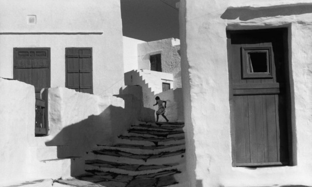 Ίδρυμα Γουλανδρή: Διπλό φωτογραφικό αφιέρωμα σε Αθήνα και Ανδρο