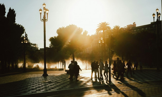 Μόλις ζήσαμε τον πιο ζεστό Ιούνιο των τελευταίων 134 ετών - Πώς εξηγούν οι ειδικοί το φαινόμενο