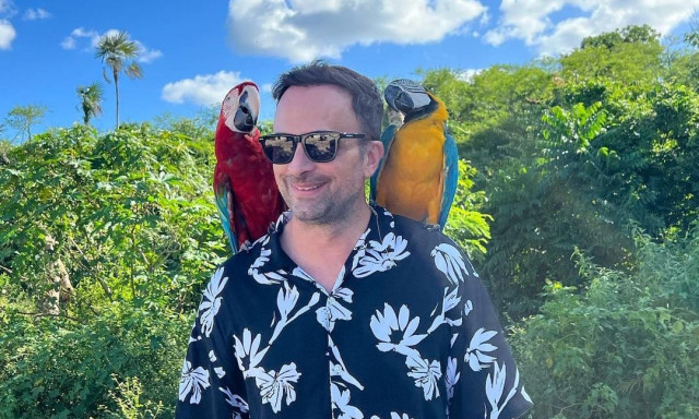 Γιώργος Λιανός: Νέο βίντεο από τις διακοπές του - Τα παιδιά του τραγουδούν Μαρίνα Σάττι