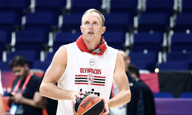 Μεταγραφές, Ολυμπιακός: Τέλος και επίσημα ο Σίκμα