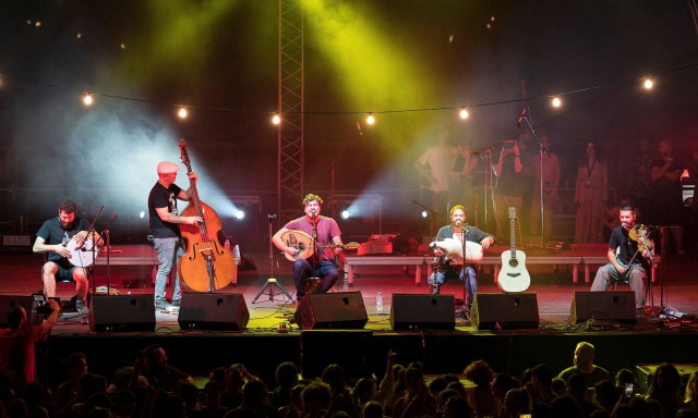 Τεχνόπολη: Οι Γκιντίκι στη σκηνή του Γκαζιού παρέα με την Καταλανή Sandra Sangiao