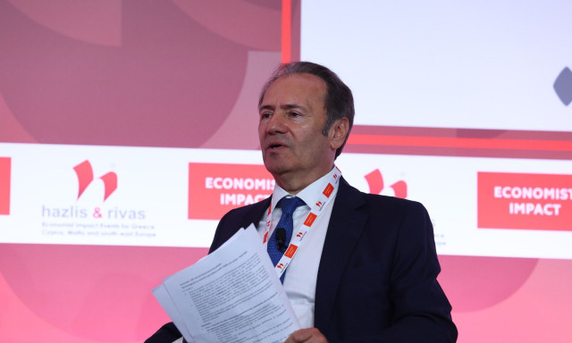 Τρύφων: «Συνεχίζουμε τις επενδύσεις - Απαραίτητη η μείωση του χρηματοδοτικού κενού του φαρμάκου»