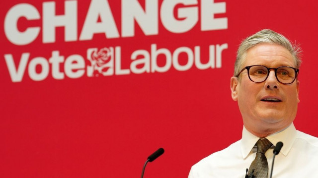 Κιρ Στάρμερ: Ποιος είναι ο αρχηγός των Εργατικών που ετοιμάζεται να ηγηθεί του Ηνωμένου Βασιλείου