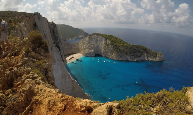 Διακοπές στην Ελλάδα: Αυτά είναι τα 9 καλύτερα μέρη για επίσκεψη φέτος το καλοκαίρι