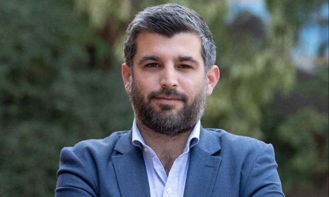 ΣΥΡΙΖΑ – «Καρφιά» Μπουλέκου κατά Ακρίτα, Αντώναρου: «Οι δυνάμεις της δεξιάς στηρίζουν τον Κασσελάκη»