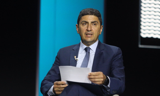 Η πολιτική δύση του Λευτέρη Αυγενάκη - Το «ένοχο» παρελθόν ανάρμοστων συμπεριφορών του