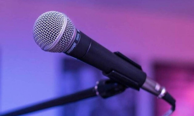 Ρόδος: Ανατροπή στην υπόθεση του γνωστού τραγουδιστή – Η 32χρονη απέσυρε τη μήνυση