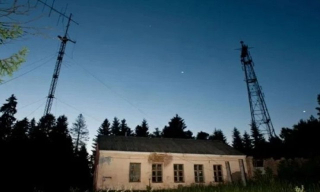 Ο μυστικός ραδιοφωνικός σταθμός που χρησιμοποιεί ο Πούτιν για να μοιραστεί απόρρητες πληροφορίες