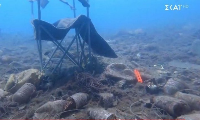 Χαλκιδική: Σκουπιδότοπος ο βυθός στο Πόρτο Κουφό