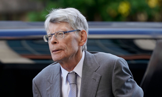 Στίβεν Κινγκ: Καλεί τον Τζο Μπάιντεν να αποσυρθεί - «Ήρθε η ώρα»