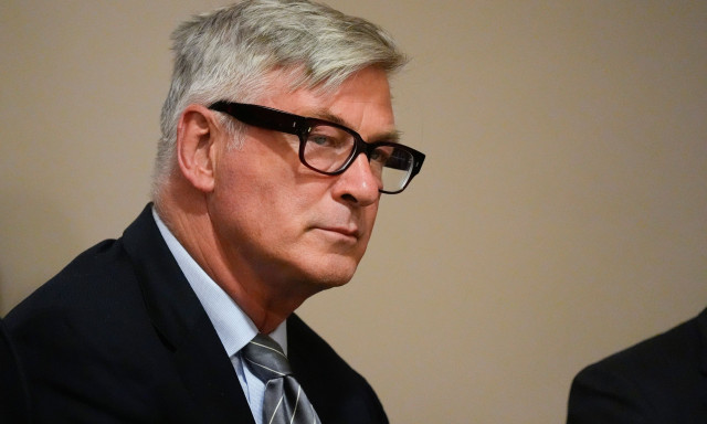 Άλεκ Μπάλντουιν: Ξεκινά σήμερα η δίκη για τον ηθοποιό - Οι κατηγορίες για ανθρωποκτονία από αμέλεια