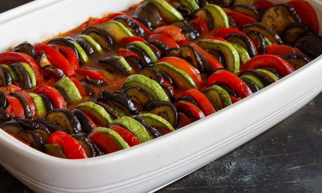 Πώς η διατροφή στην ηλικία των 40 επηρεάζει την ποιότητα ζωής στα 70