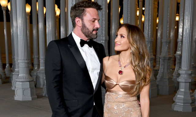 Τζένιφερ Λόπεζ - Μπεν Άφλεκ: Πώς τα παιδιά τους προσπαθούν να βοηθήσουν να τα ξαναβρούν